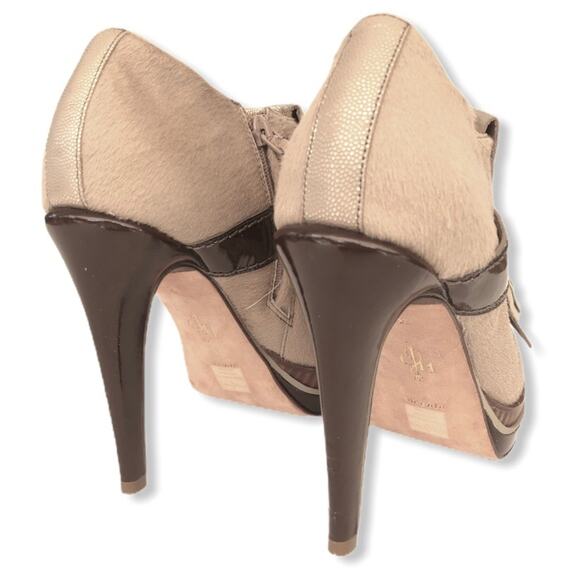 Cole Haan Bootie Heels Cow Hair Kiltie Beige Brown Sz 7 - Picture 7 of 12